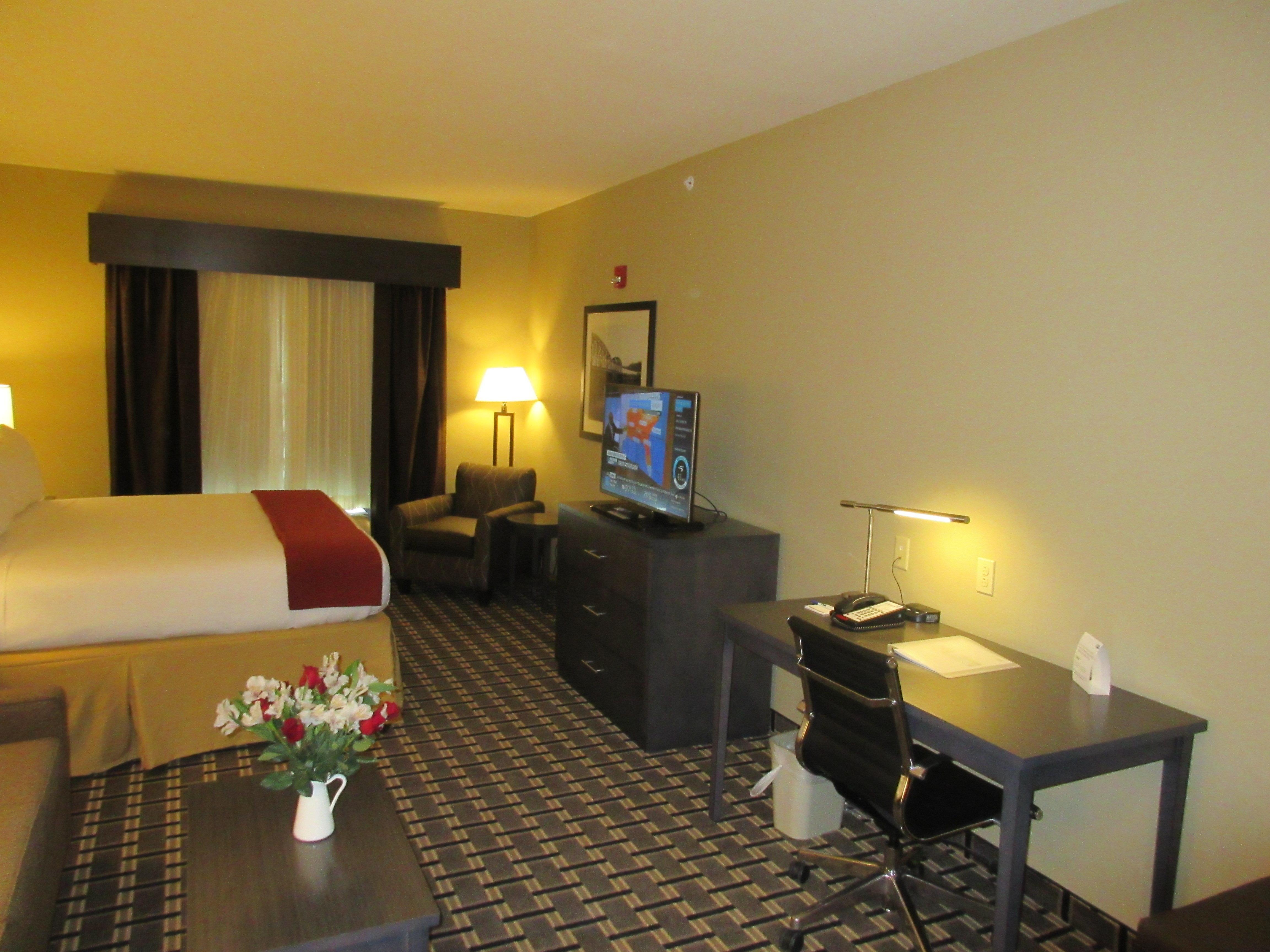 Holiday Inn Express & Suites Butler, An Ihg Hotel מראה חיצוני תמונה