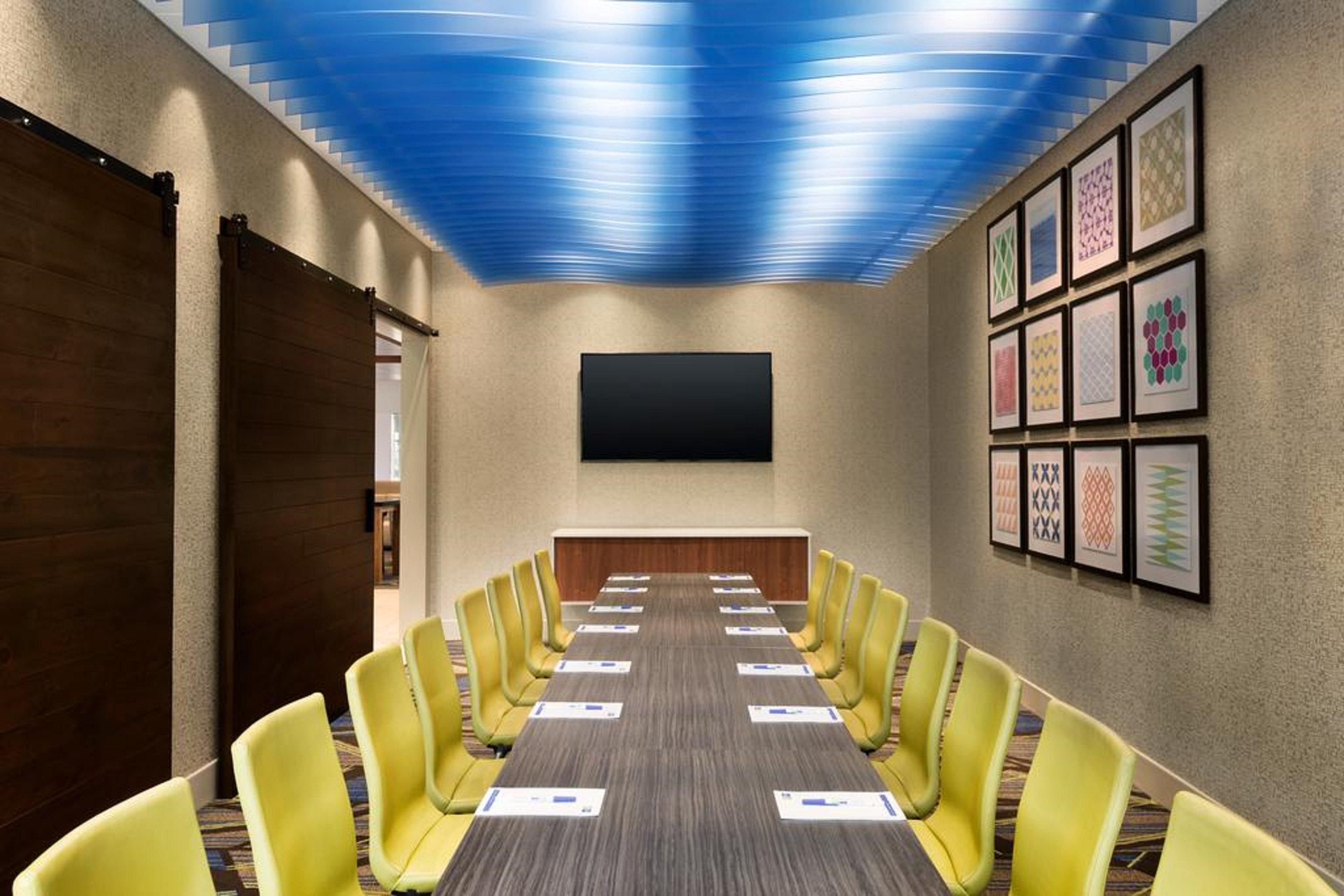 Holiday Inn Express & Suites Butler By Ihg מראה חיצוני תמונה